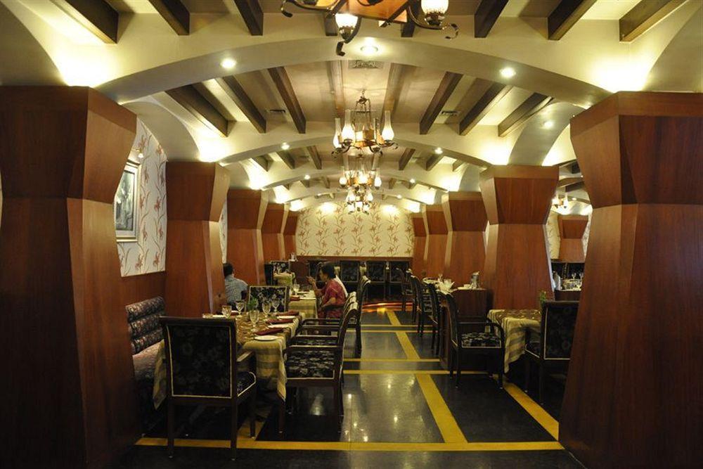 Hotel Babylon International Rāipur Exterior foto